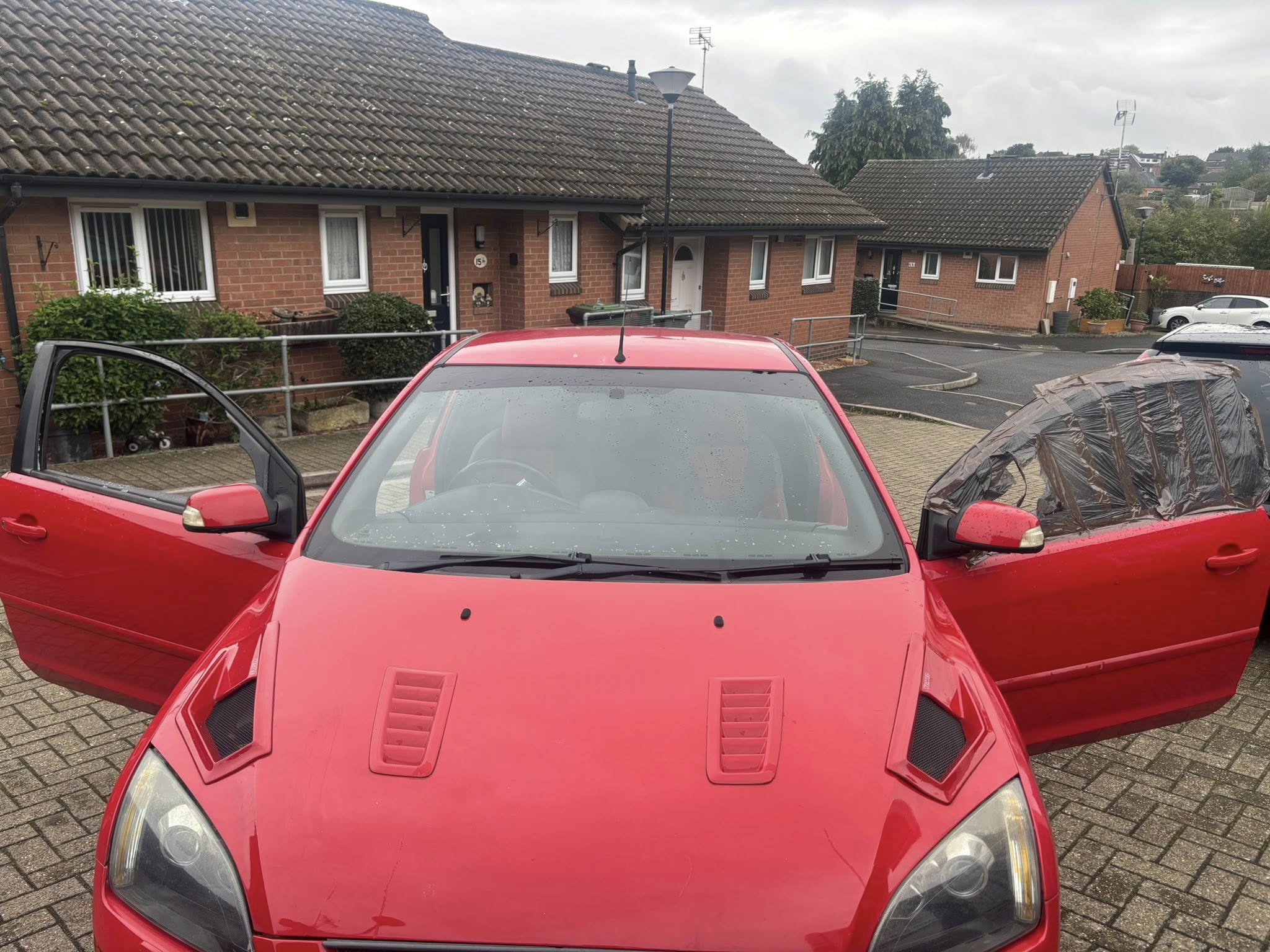 558103146_122266083638214556_8075338074340931808_n Nottingham auto glass expert on-site